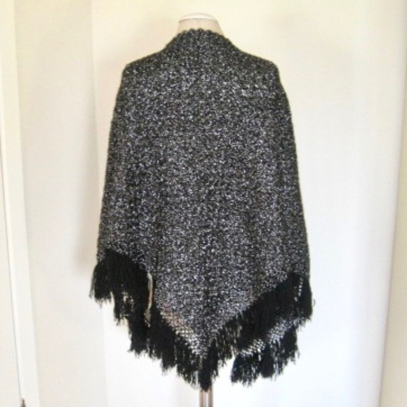 Vintage Metallic Triangle  Shawl/Wrap - Picture 3 of 6